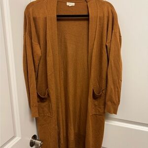 Debut Women's Sweater in Rust Brown